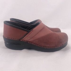 DANSKO Oxblood Professional Clogs